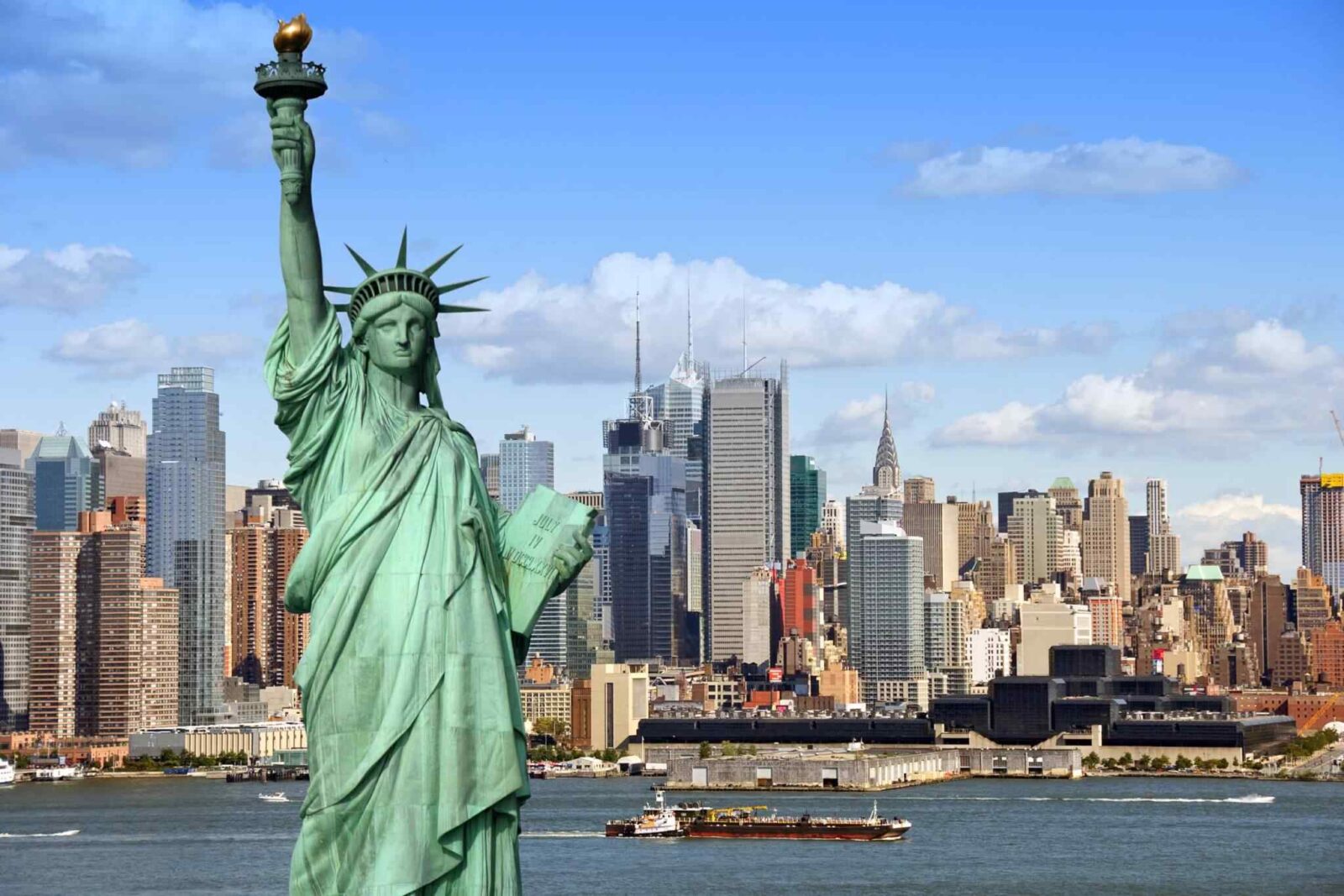 https://omantour.in/wp-content/uploads/2018/09/destination-new-york-01.jpg