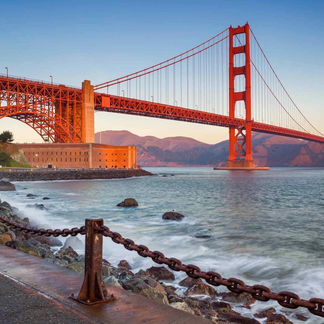 https://omantour.in/wp-content/uploads/2018/09/destination-san-francisco-01-1280x1280.jpg