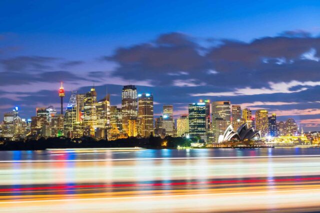 https://omantour.in/wp-content/uploads/2018/09/destination-sydney-03-640x427.jpg
