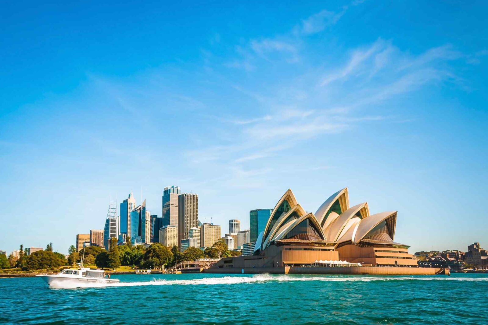 destination-sydney-08 https://omantour.in/wp-content/uploads/2018/09/destination-sydney-08-640x427.jpg